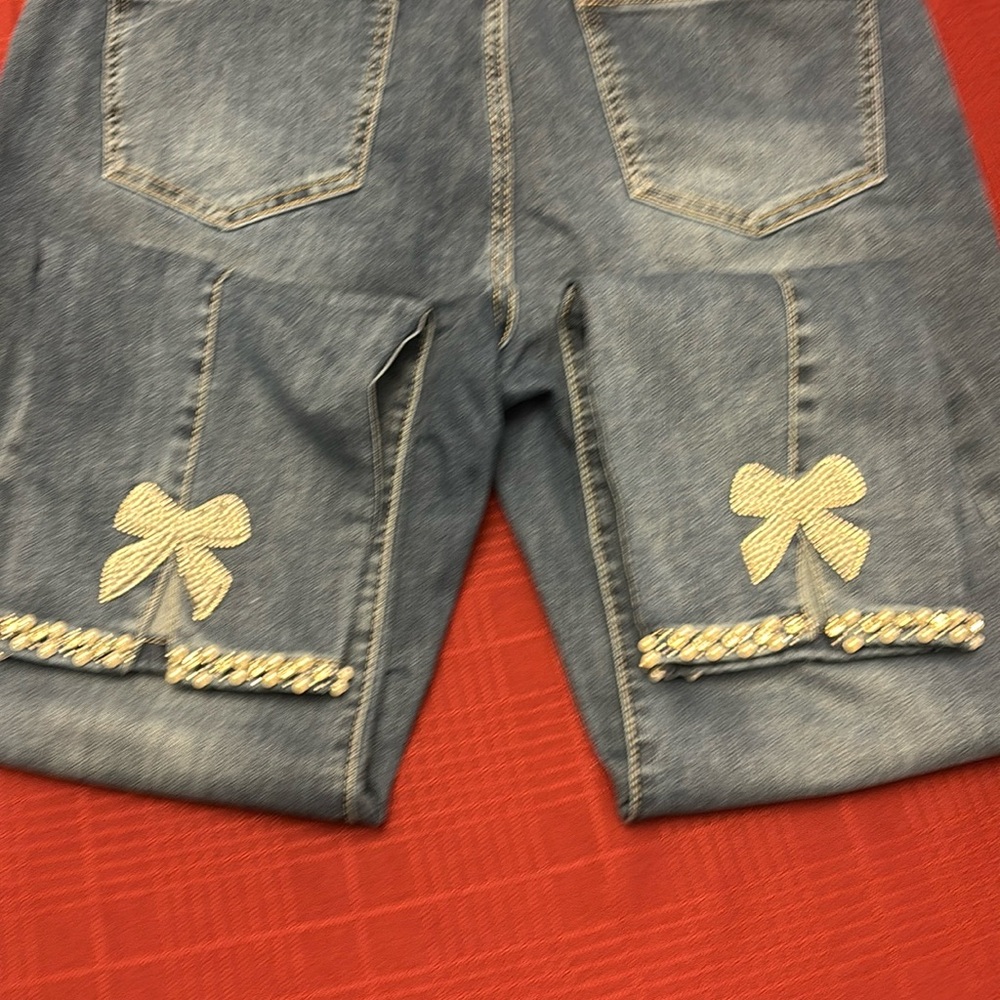 SALE!  Frank Lyman jewel embellished jeans szXL